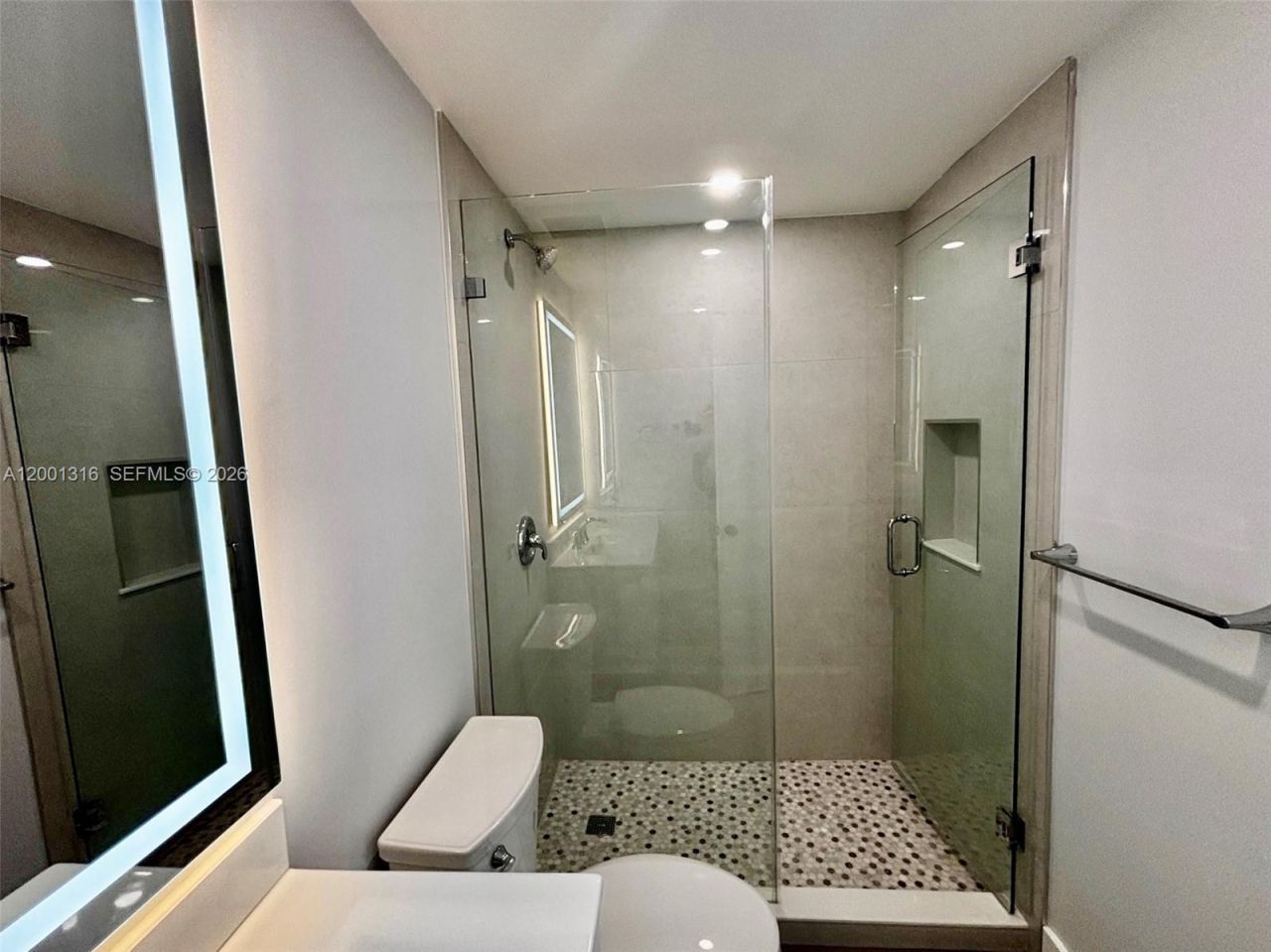 130 W 57th St, Unit SIDE, Hialeah, FL 33012 Photo