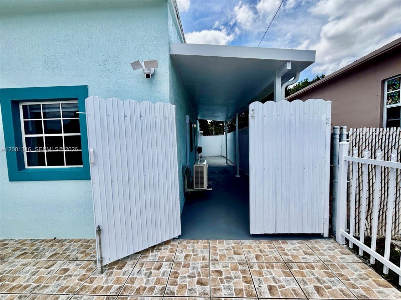130 W 57th St, Unit SIDE, Hialeah, FL 33012 Photo