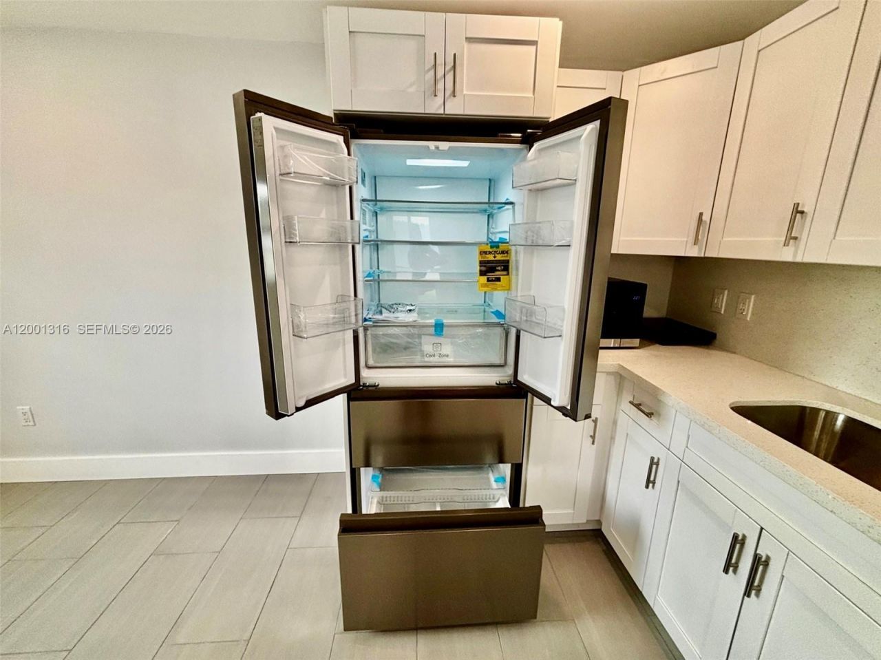 130 W 57th St, Unit SIDE, Hialeah, FL 33012 Photo