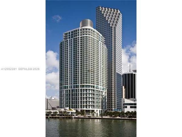 300 S Biscayne Blvd , Unit PH-3903, Miami, FL 33131