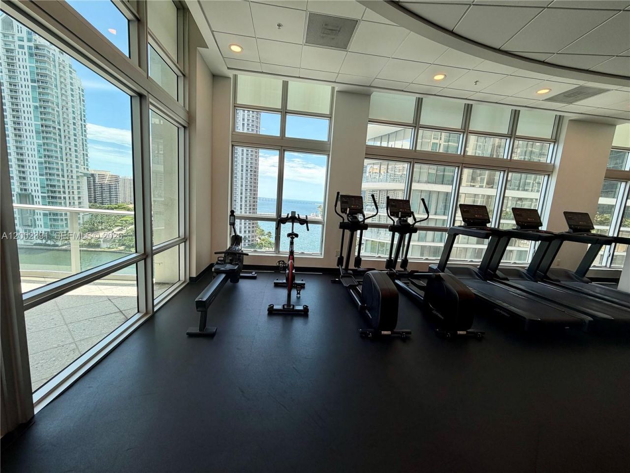 300 S Biscayne Blvd, Unit PH-3903, Miami, FL 33131 Photo
