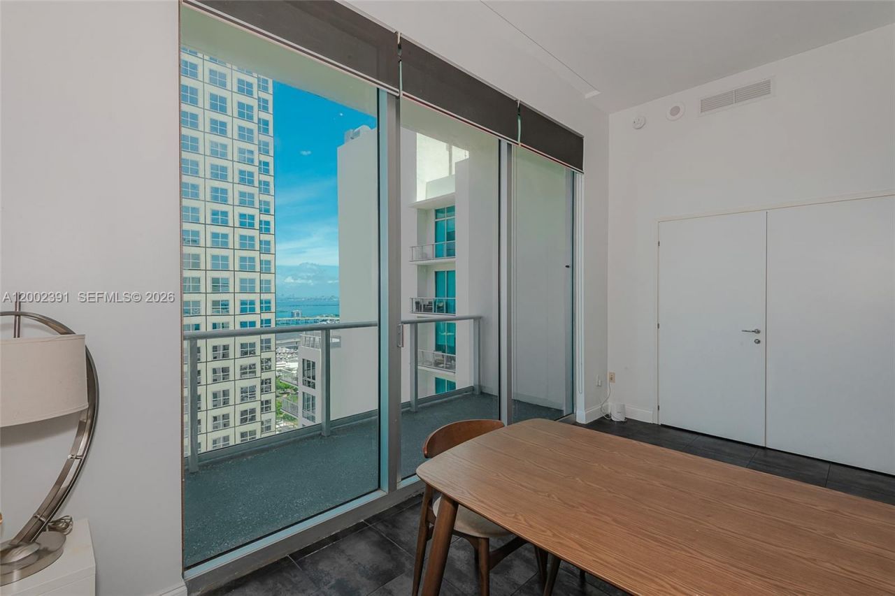 300 S Biscayne Blvd, Unit PH-3903, Miami, FL 33131 Photo