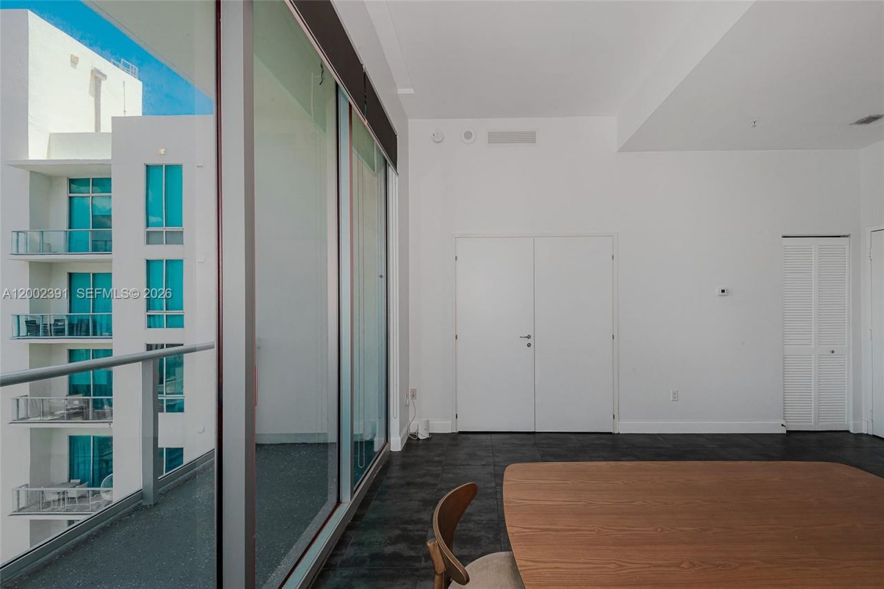 300 S Biscayne Blvd, Unit PH-3903, Miami, FL 33131 Photo