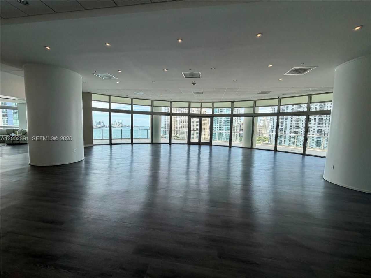 300 S Biscayne Blvd, Unit PH-3903, Miami, FL 33131 Photo