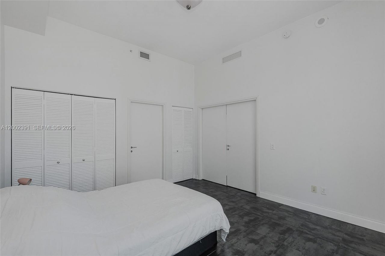 300 S Biscayne Blvd, Unit PH-3903, Miami, FL 33131 Photo