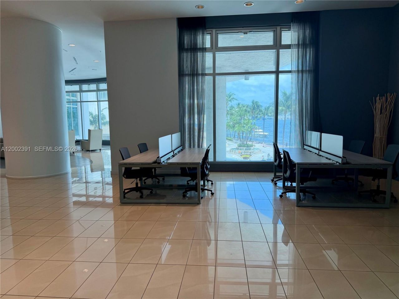 300 S Biscayne Blvd, Unit PH-3903, Miami, FL 33131 Photo