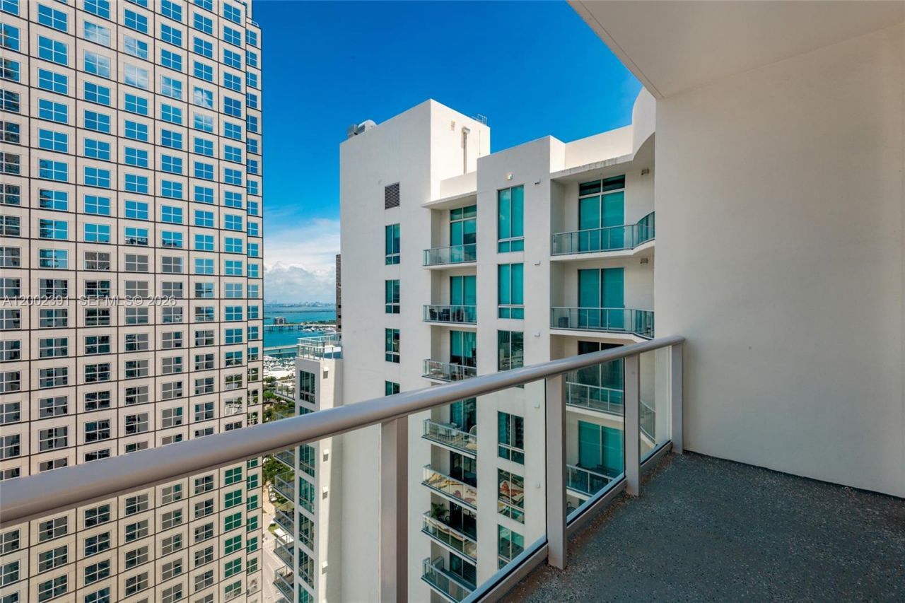 300 S Biscayne Blvd, Unit PH-3903, Miami, FL 33131 Photo