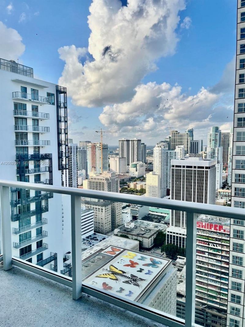 300 S Biscayne Blvd, Unit PH-3903, Miami, FL 33131 Photo