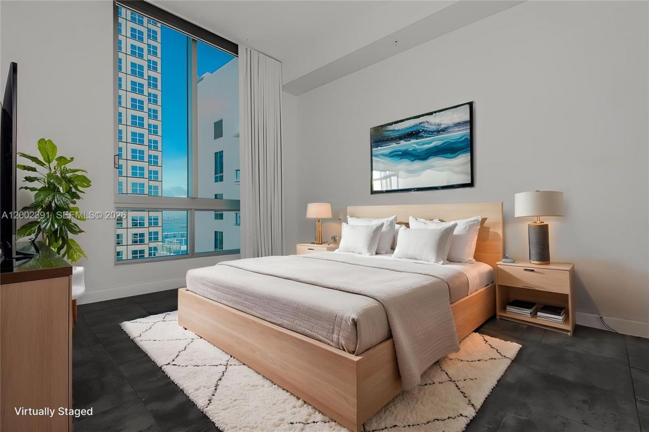 300 S Biscayne Blvd, Unit PH-3903, Miami, FL 33131 Photo