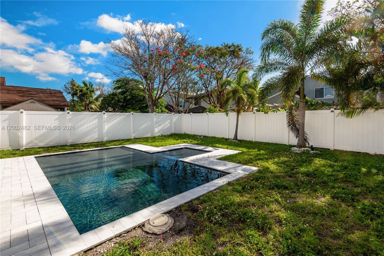 2336 NW 34th Ter, Coconut Creek, FL 33066 Photo