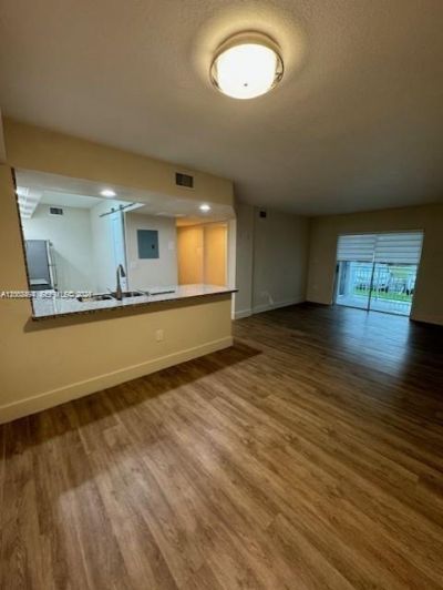 8620 SW 212th St, Unit 103, Cutler Bay, FL 33189 Photo