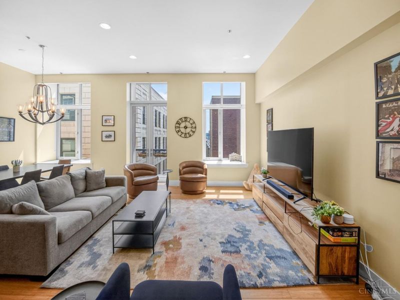 15 W 4th Street, Unit 504, Cincinnati, OH 45202 Photo 10