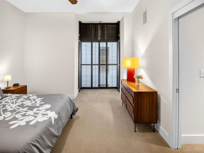 15 W 4th Street, Unit 504, Cincinnati, OH 45202 Photo 26