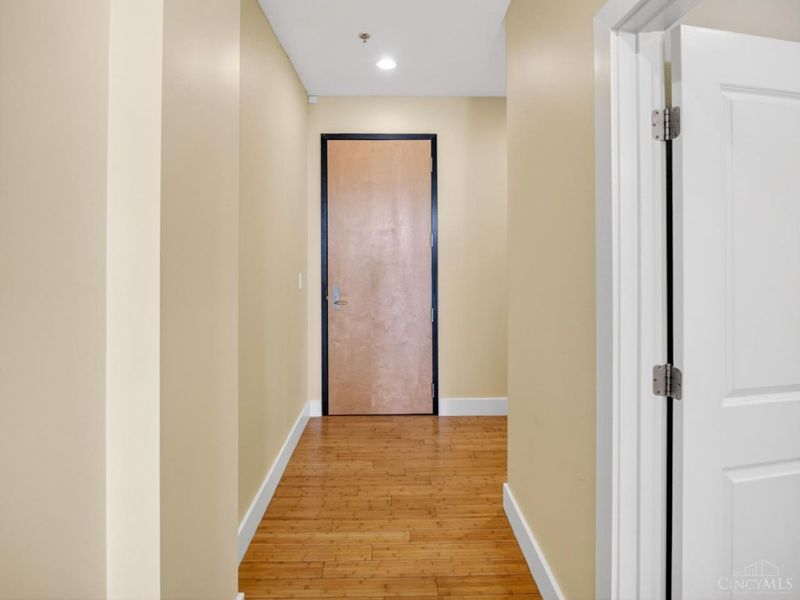15 W 4th Street, Unit 504, Cincinnati, OH 45202 Photo 3