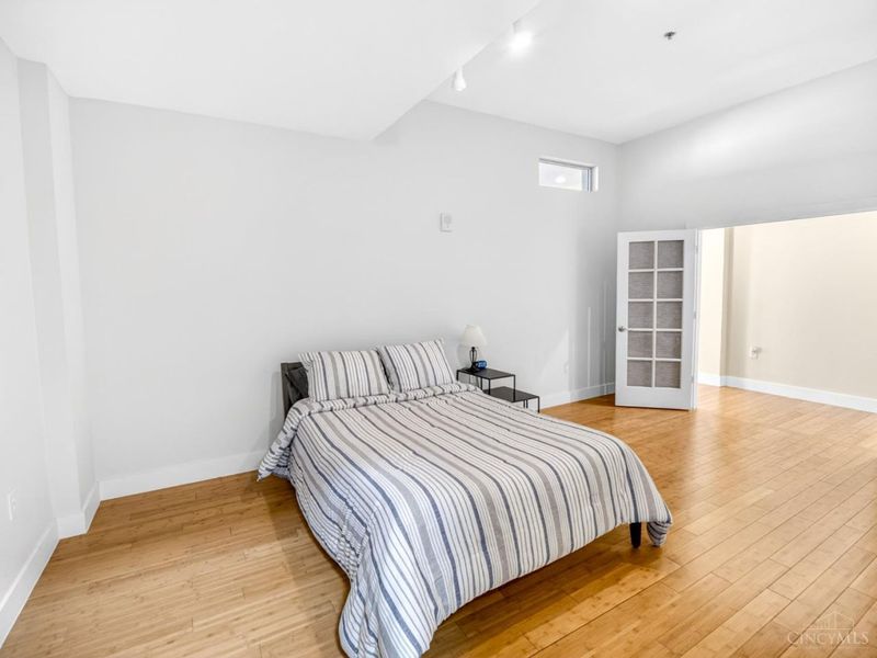 15 W 4th Street, Unit 504, Cincinnati, OH 45202 Photo 30