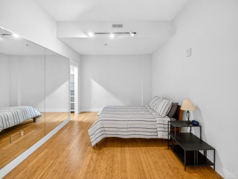 15 W 4th Street, Unit 504, Cincinnati, OH 45202 Photo 31