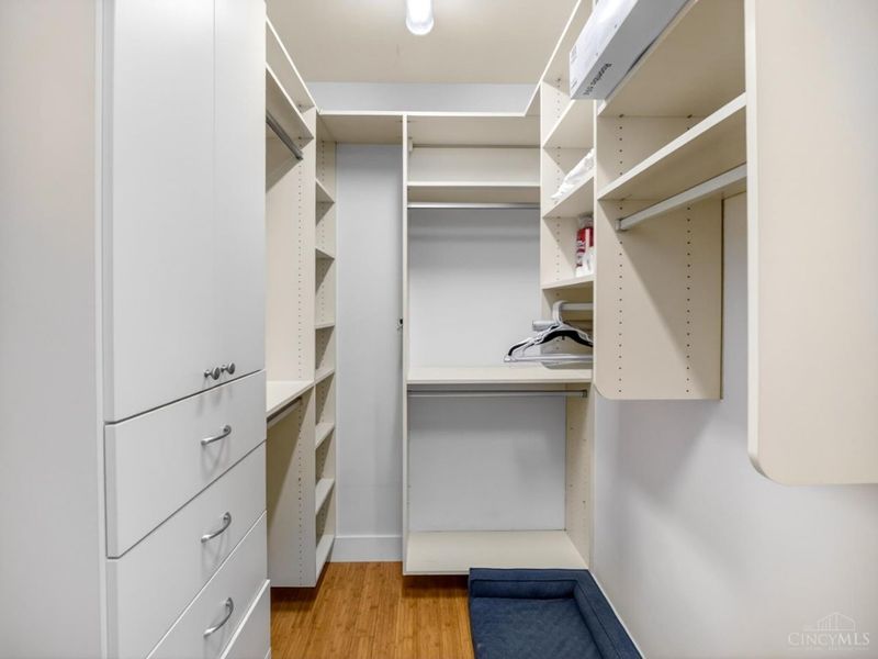 15 W 4th Street, Unit 504, Cincinnati, OH 45202 Photo 35