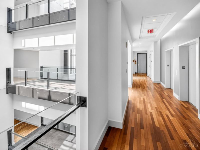 15 W 4th Street, Unit 504, Cincinnati, OH 45202 Photo 44