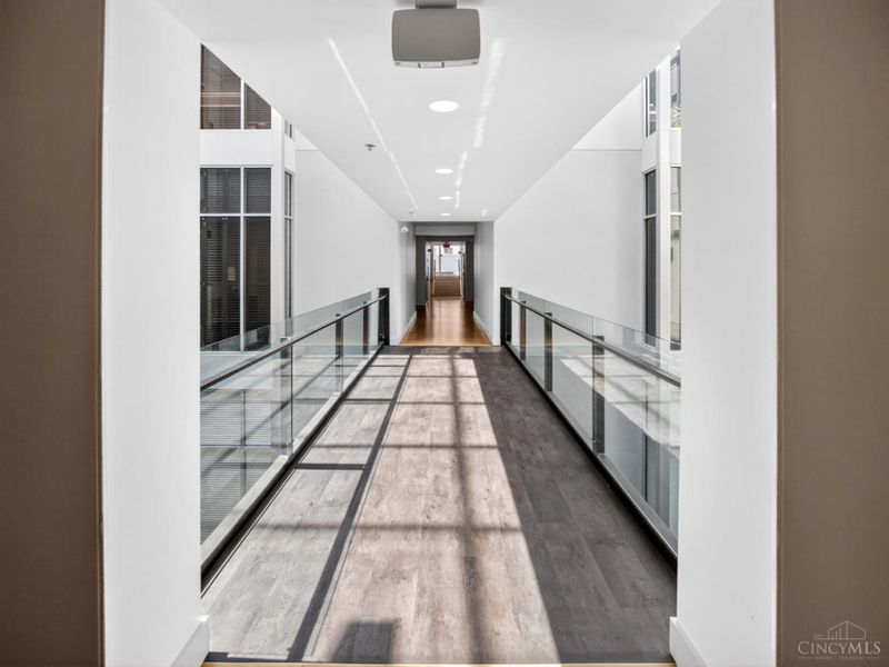 15 W 4th Street, Unit 504, Cincinnati, OH 45202 Photo 46