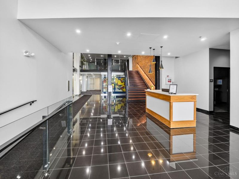 15 W 4th Street, Unit 504, Cincinnati, OH 45202 Photo 59