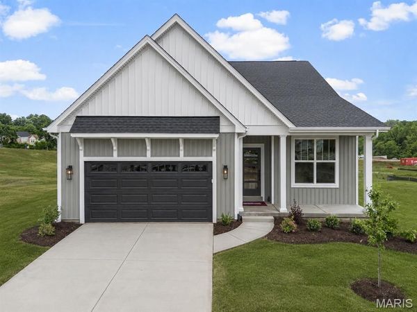 366 Strawberry Grove Drive, O'Fallon, MO 63376