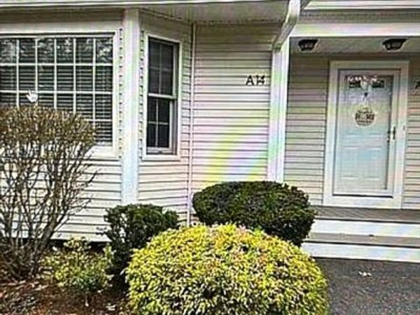 547 Washington St, Unit A14, Pembroke, MA 02359