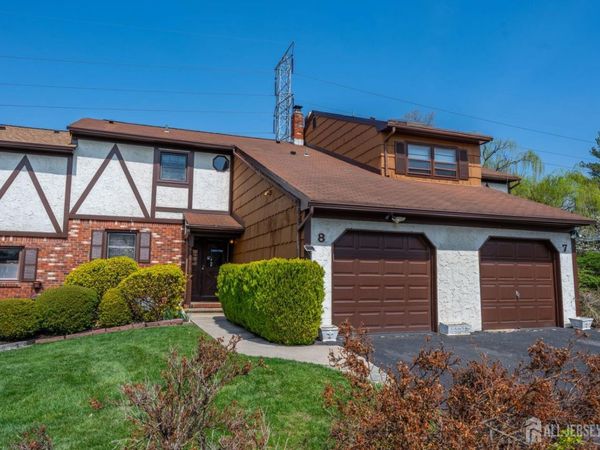 8 Sherbone Place, Sayreville, NJ 08872