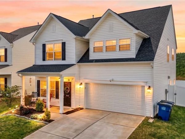 3519 River Farm Drive , Kernersville, NC 27284