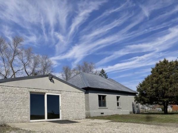 207 Whitten Avenue, Cresbard, SD 57435