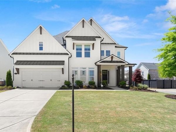 3420 Charlesbourg Run, Cumming, GA 30028