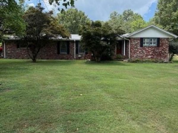 26 Indian Trail SE, Cartersville, GA 30120