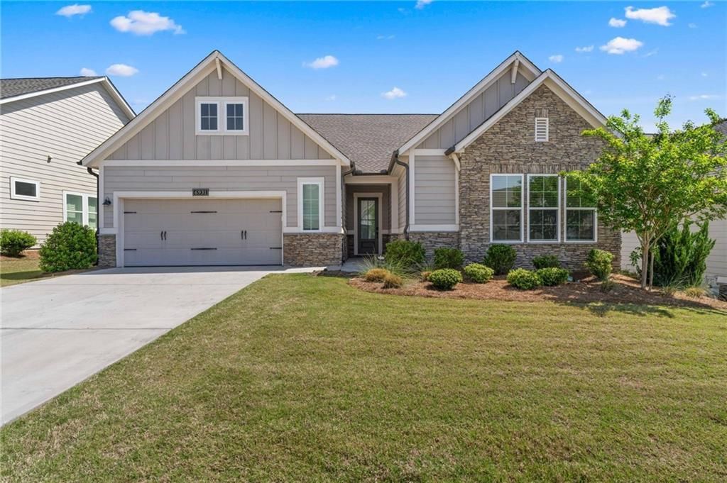 6931 Scenic Overlook Trace, Flowery Branch, GA 30542 Main Photo