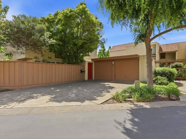 518 N Castlerock Terrace, Sunnyvale, CA 94087