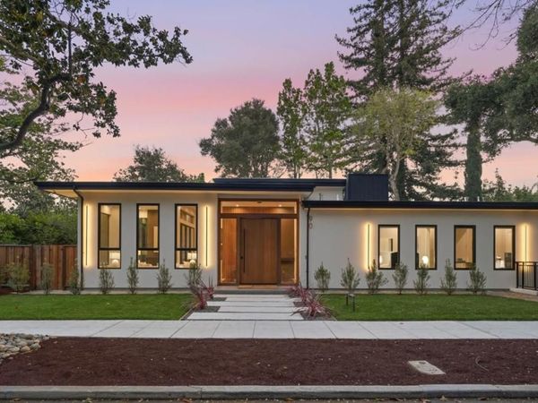90 Crescent Drive, Palo Alto, CA 94301