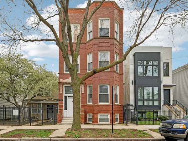 1712 N Washtenaw Avenue , Unit 2F, Chicago, IL 60647