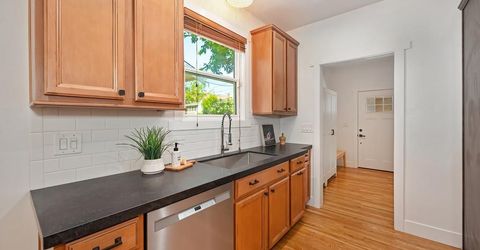 2461 41st St, Sacramento, CA 95817 Photo