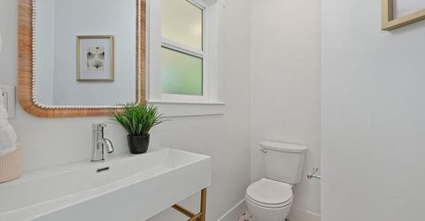 2461 41st St, Sacramento, CA 95817 Photo