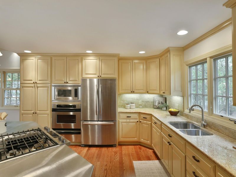 309 Melbourne Place, Worthington, OH 43085 Photo 18