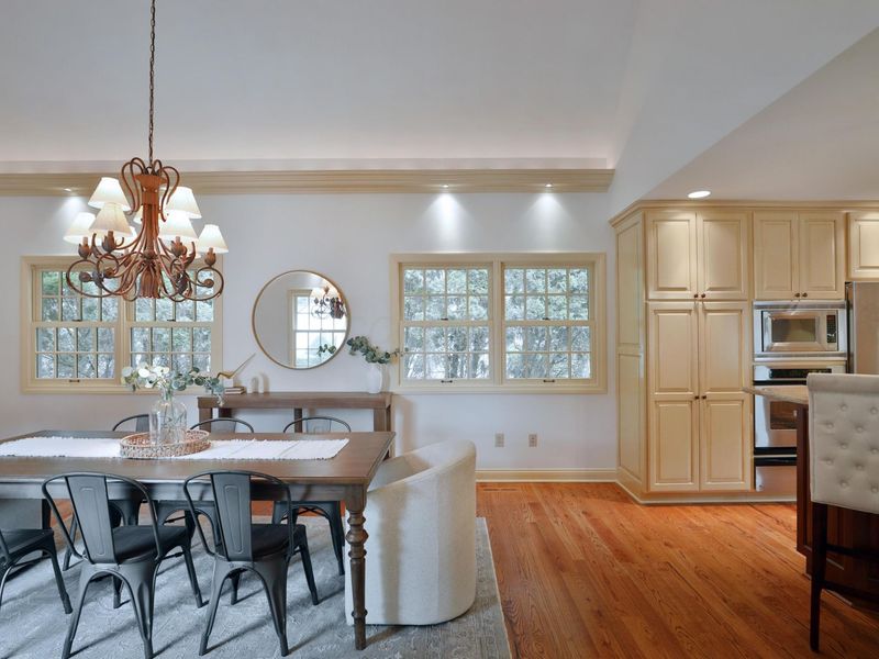 309 Melbourne Place, Worthington, OH 43085 Photo 7