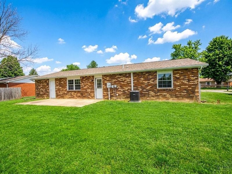 417 Elmwood Drive, Eaton, OH 45320 Photo 18