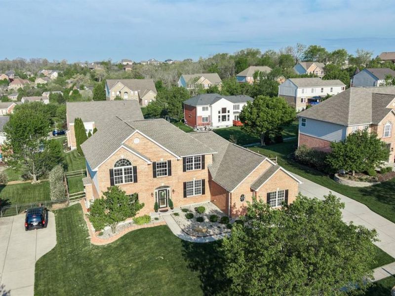 7563 Tylers Valley Drive, West Chester, OH 45069 Photo 2