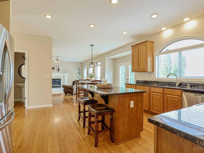 7563 Tylers Valley Drive, West Chester, OH 45069 Photo 20