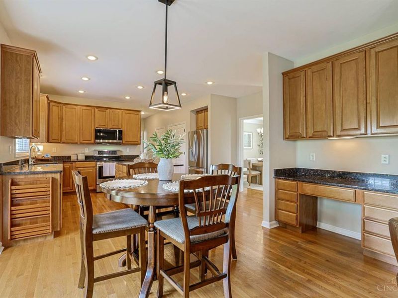 7563 Tylers Valley Drive, West Chester, OH 45069 Photo 23