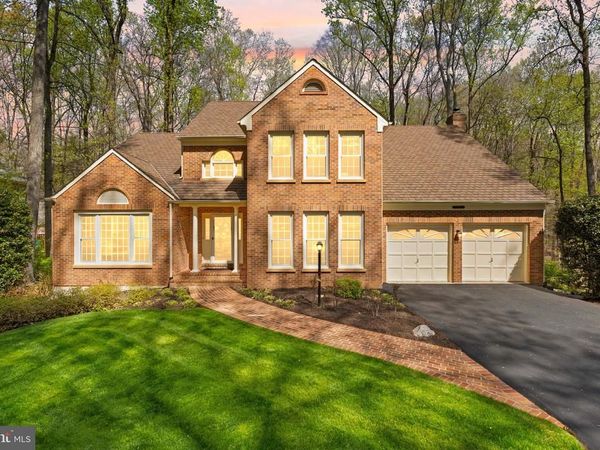 6823 BRIMSTONE LANE, FAIRFAX STATION, VA 22039