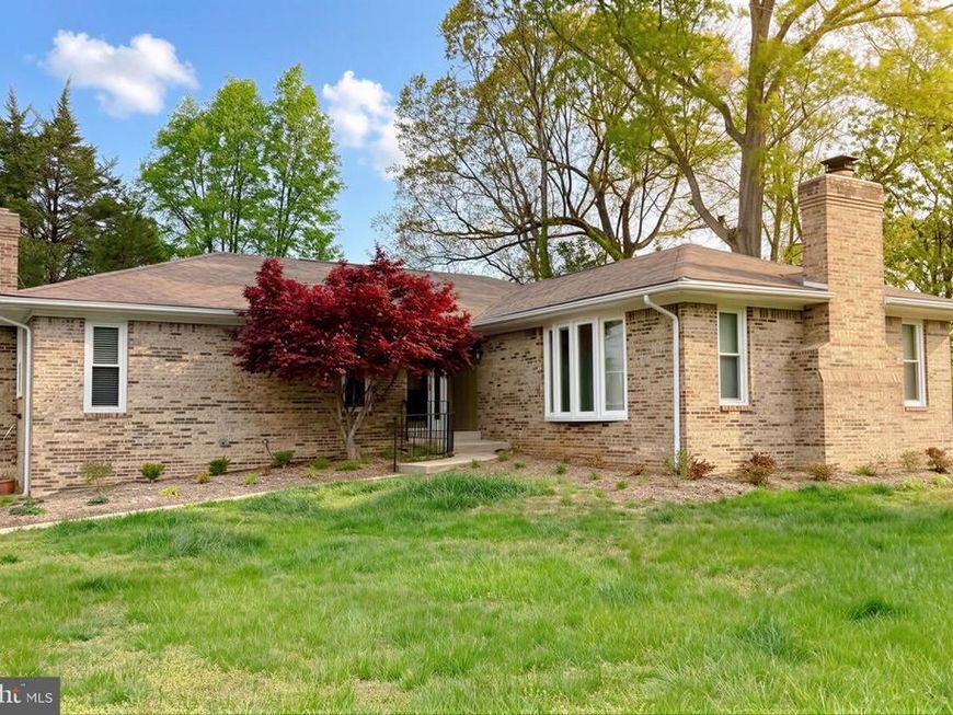 1200 E Patuxent Drive E, La Plata, MD 20646 Main Photo