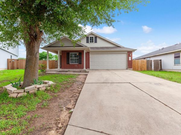 104 Paddington WAY, Hutto, TX 78634