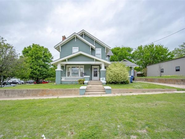 302 E Cherokee Street, Wynnewood, OK 73098