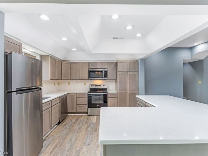 3388 Meadow Road, Cambridge, OH 43725 Photo 21