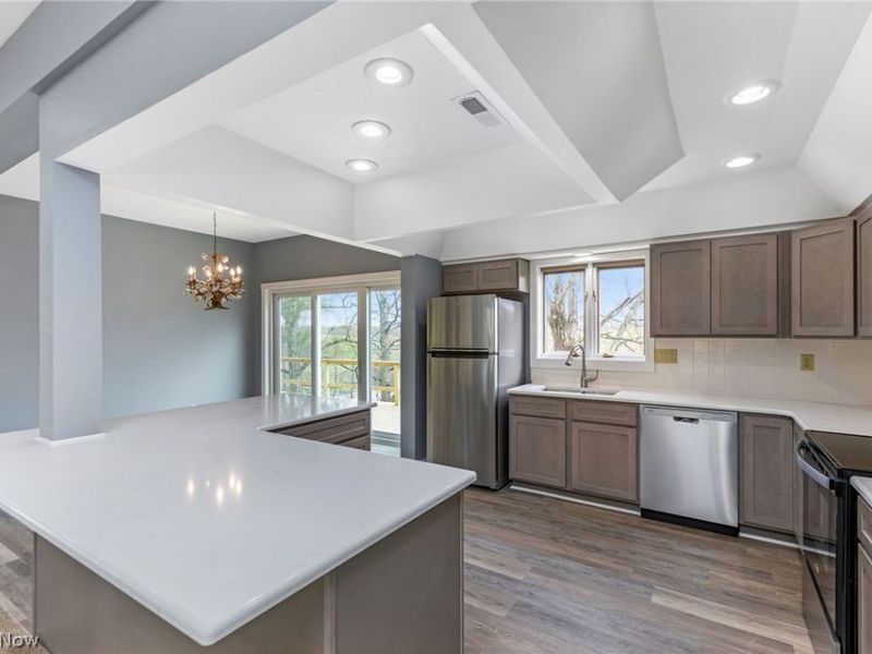 3388 Meadow Road, Cambridge, OH 43725 Photo 22