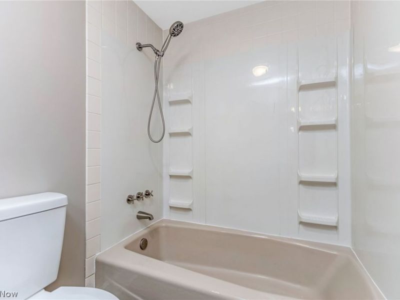 3388 Meadow Road, Cambridge, OH 43725 Photo 42